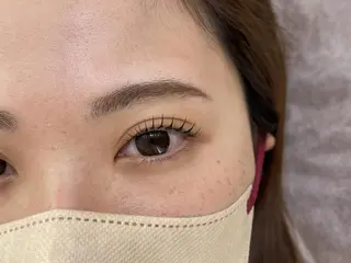 マツエク・マツパ eyeHbe shihoの眉毛・アイブロウイメージ