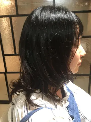 セミロング パーマ 安永 涼のヘアスタイル