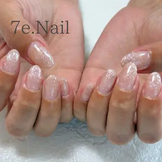 ネイル 7e. Nailのネイルデザイン