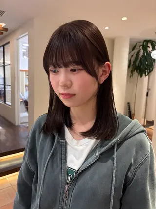 ミディアム カラー るな/暖色、 ベージュカラー🎀のヘアスタイル