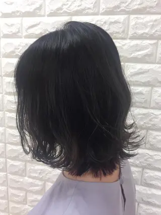 ミディアム カラー 似合わせ.ﾍｱｾｯﾄ 得意🌹井上美沙のヘアスタイル
