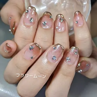 ネイル フラワー ムーンのネイルデザイン