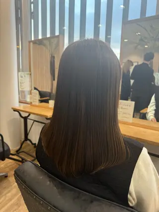 セミロング disco hair AVEDA所属・中島 姫翠のヘアスタイル
