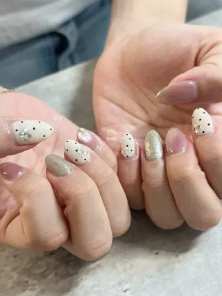 ネイル One's Nail Roomのネイルデザイン