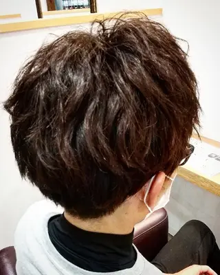 ショート メンズ 阪本 俊のヘアスタイル