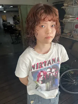 ミディアム カラー パーマ ハイトーン/顔まわり レイヤー/YUKAのヘアスタイル