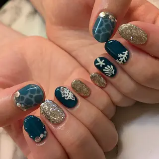 ネイル ジェヌインネイル 河内のネイルデザイン