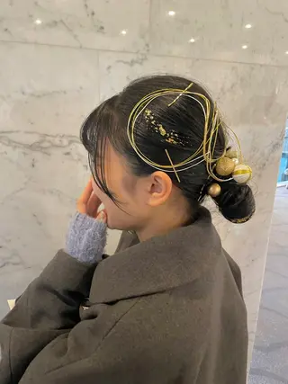 セミロング 山内 愛可のヘアスタイル