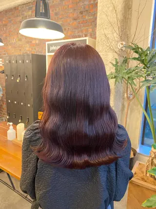 ミディアム カラー the BRIDGE 加藤みのりのヘアスタイル