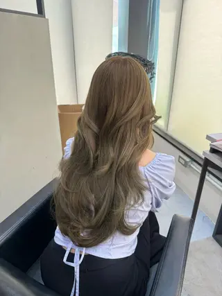 ロング カラー 韓国ヘア🇰🇷 YUKINAのヘアスタイル