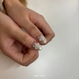 ネイル moi nail ˙⋆.˚のネイルデザイン