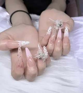 ネイル Lee Nails チップ長さだし専門店のネイルデザイン
