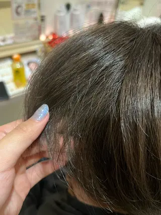 カラー 清 亜由佳のヘアスタイル