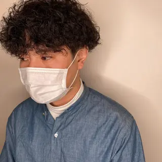 ショート パーマ メンズ 宇田川 真央のヘアスタイル