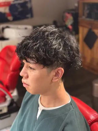 パーマ メンズ SON＆MARLEY'S BAR BER所属・Yu gaのヘアスタイル