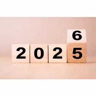 ネイル ネイルサロンエクラ 🫧Shizukaのネイルデザイン