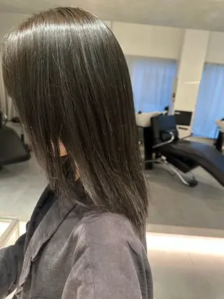 ミディアム カラー ヘアアレンジ オリーブ透明感カラー 表参道/MIKUのヘアスタイル