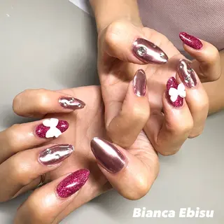 ネイル BIANCA ✴︎ ASAIのネイルデザイン