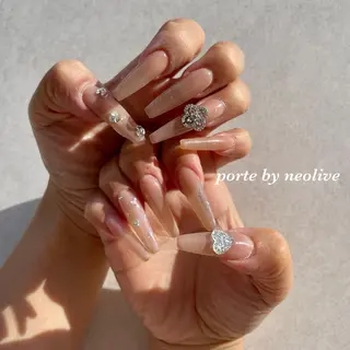 ネイル nail Eclat所属・志賀野 美喜のネイルデザイン