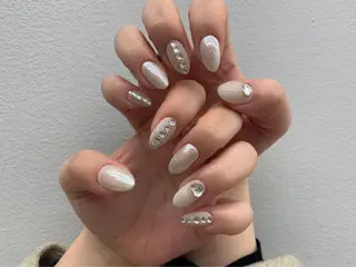 ネイル 韓国ネイル🤍 イワサキ　リコ🍒のヘアスタイル