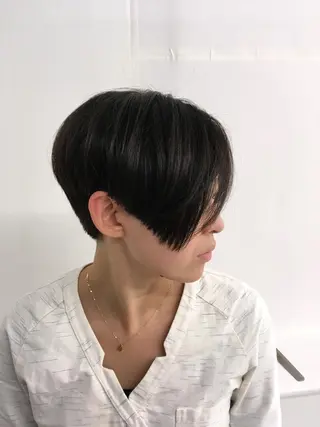 ショート 松岡 俊輔のヘアスタイル