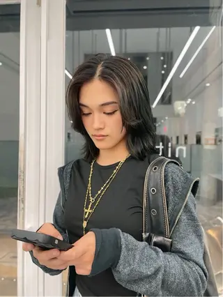 ミディアム ハイトーンカラー/ ケアブリーチのヘアスタイル