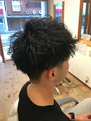 ショート パーマ メンズ アザマ　ヤスカツ _rosso 川口のヘアスタイル