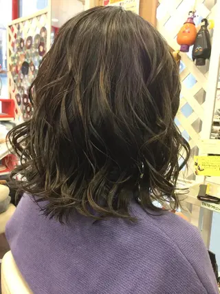 ミディアム カラー 加藤 直樹のヘアスタイル