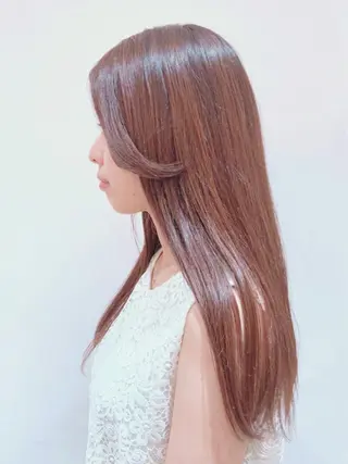 ロング 前田 梨沙のヘアスタイル