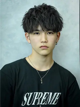 ショート パーマ メンズ 津田 祐岐のヘアスタイル