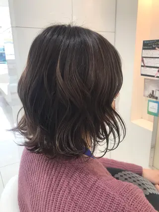 ミディアム カラー 田中 あかねのヘアスタイル