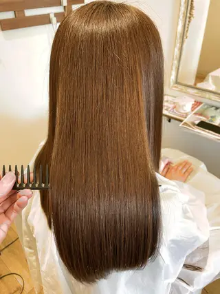 セミロング カラー 浅野 健太のヘアスタイル