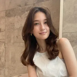 ミディアム 表参道/ レイヤー/千優のヘアスタイル