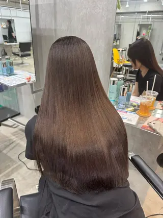 ロング 小玉 唯依のヘアスタイル