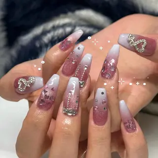 ネイル WOLTOKYO渋谷 yunaのネイルデザイン