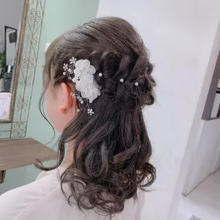セミロング ヘアアレンジ R ri R takagiのヘアスタイル