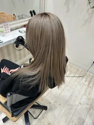 セミロング ZELEイオンタウン名西所属・池田 翔元のヘアスタイル