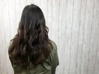 セミロング カット／メンズカット 藤田麻衣のヘアスタイル