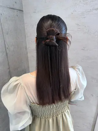 ロング ヘアアレンジ 女性に人気♪ はやしほのかのヘアスタイル