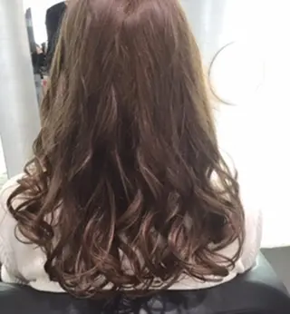 ロング パーマ 西山 恵太郎のヘアスタイル