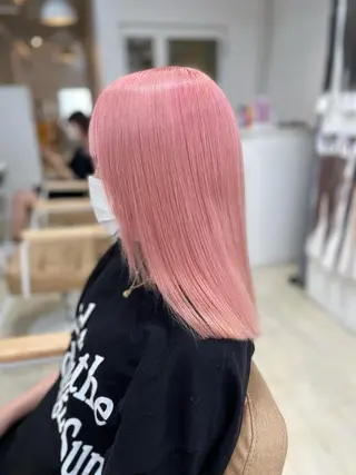 ミディアム カラー パーマ ヘアアレンジ メンズ キッズ ネイル マツエク・マツパ アイブロウ 🌟ブリーチ特化型 ハイトーンカラー🌟のヘアスタイル