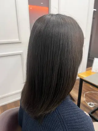 カラー 🌿‬serein 一葉のヘアスタイル