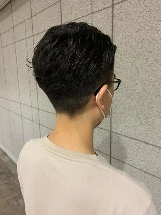 ショート HIRO GINZA新橋店所属・山内 敢史のヘアスタイル