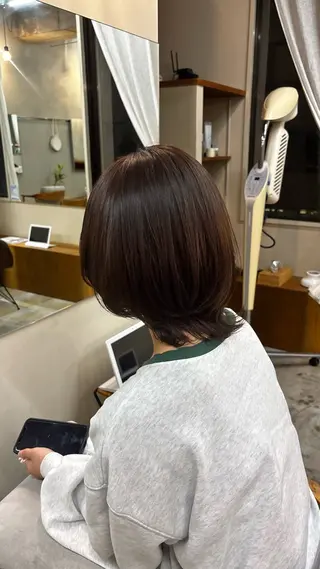 カラー Asumi/丸の内 /ブリーチ/花屋併設のヘアスタイル