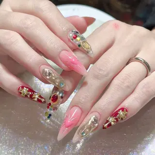 ネイル Queens ひなのネイルデザイン