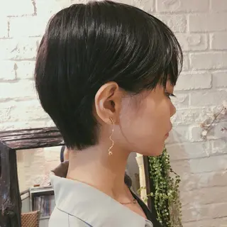 ショート カラー パーマ 吉川 愛美李のヘアスタイル