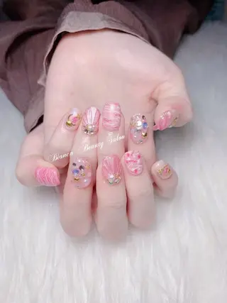 ネイル Bianca 大山のネイルデザイン