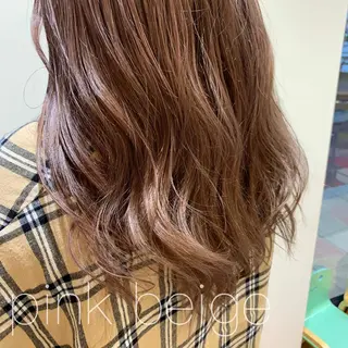 ロング 透明感カラー 金村真子のヘアスタイル