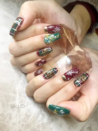 ネイル Nail Salon SALUDのネイルデザイン