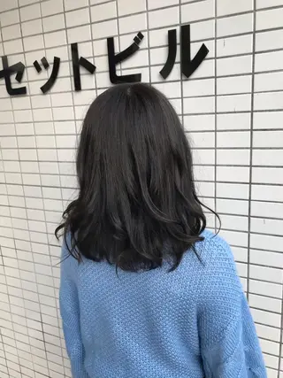 セミロング カラー KAITOH ATSUSHIのヘアスタイル